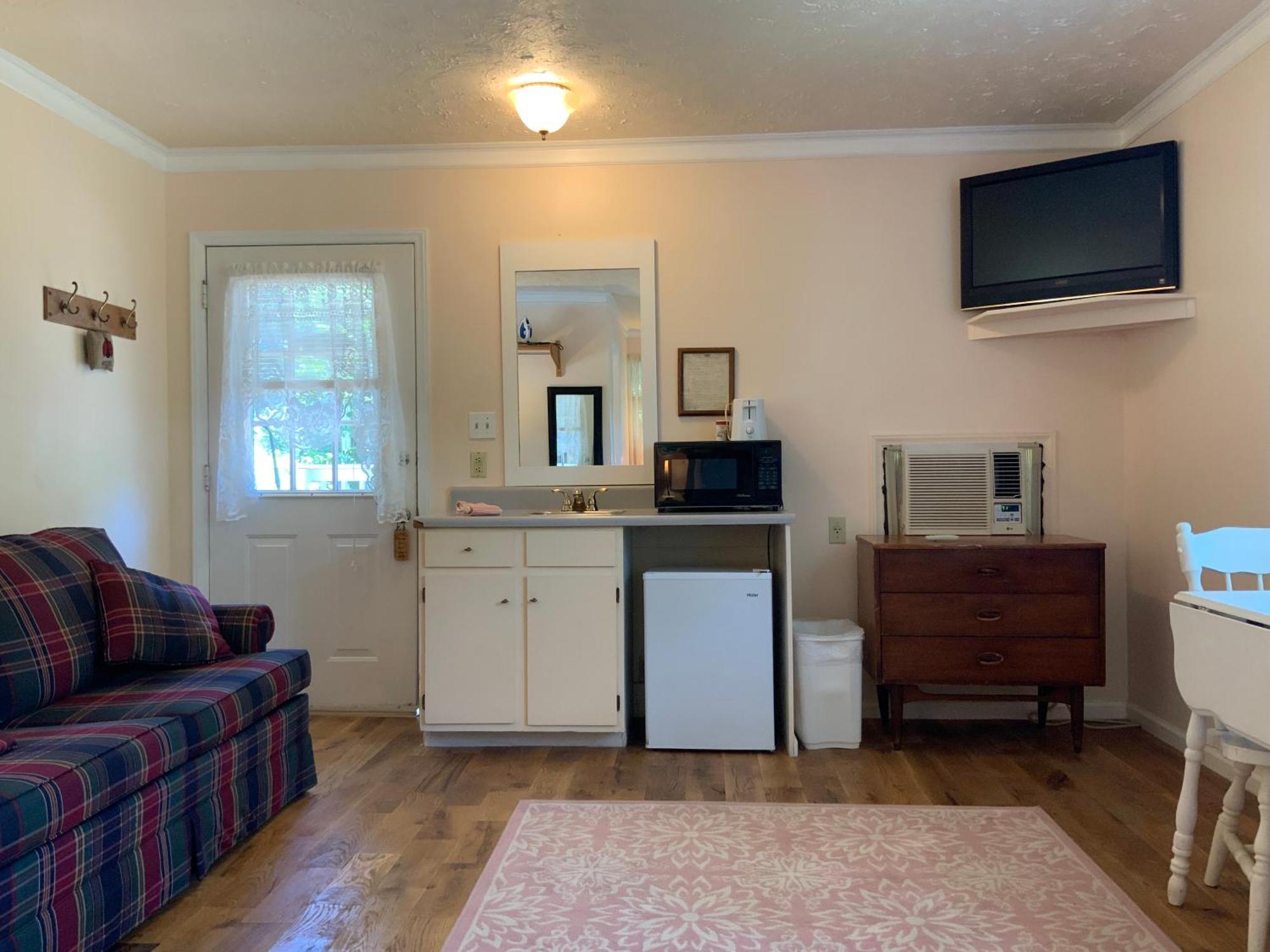 The Chimney Rock Inn & Cottages Extérieur photo