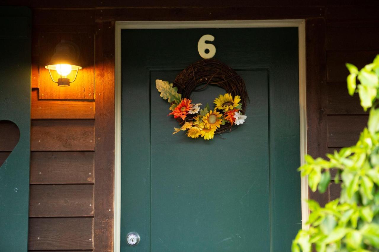 The Chimney Rock Inn & Cottages Extérieur photo