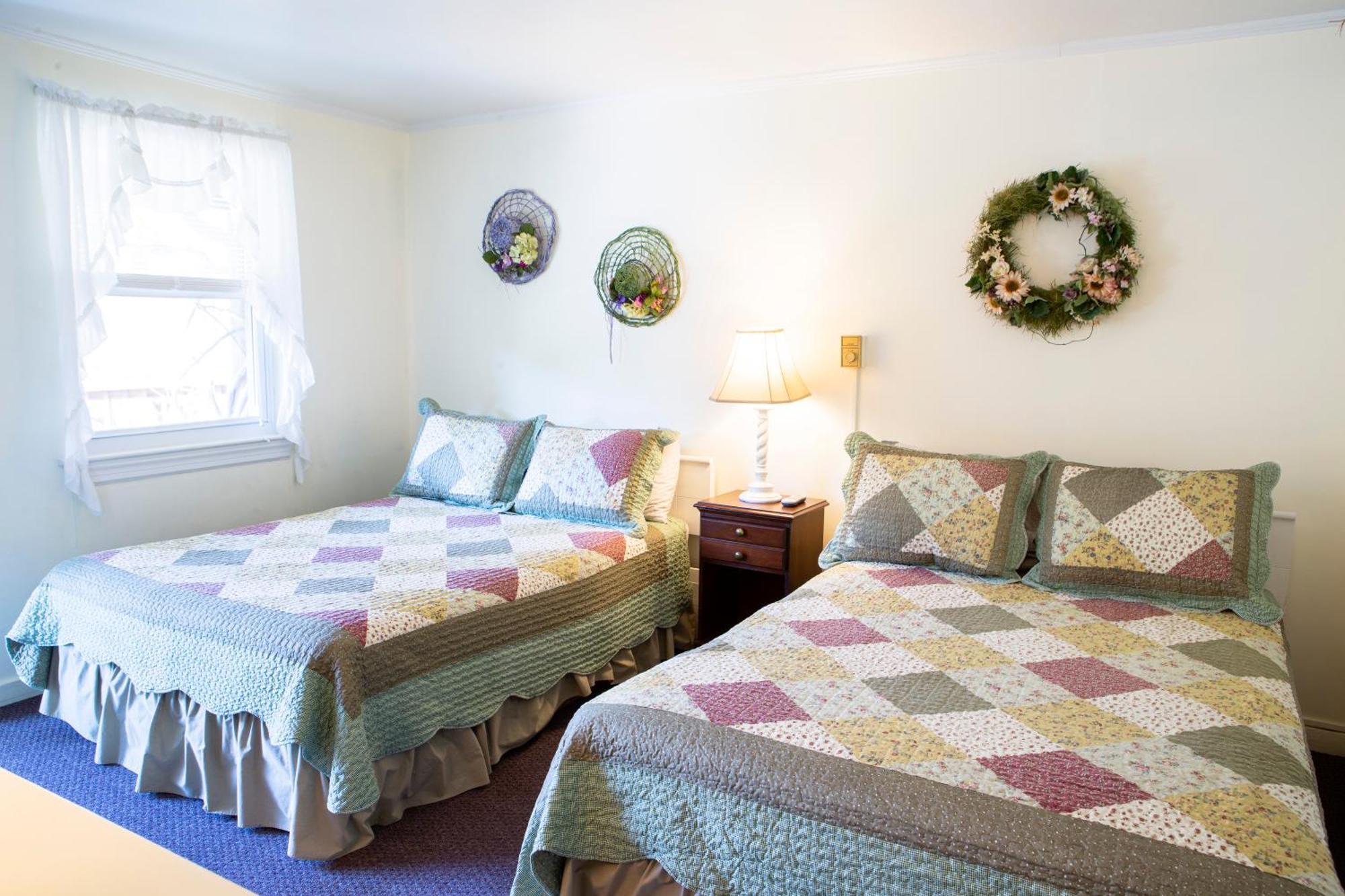 The Chimney Rock Inn & Cottages Extérieur photo