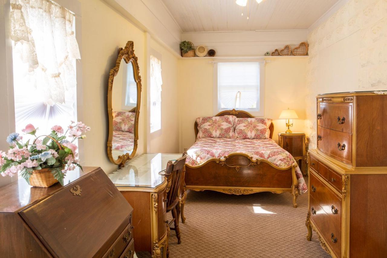 The Chimney Rock Inn & Cottages Extérieur photo