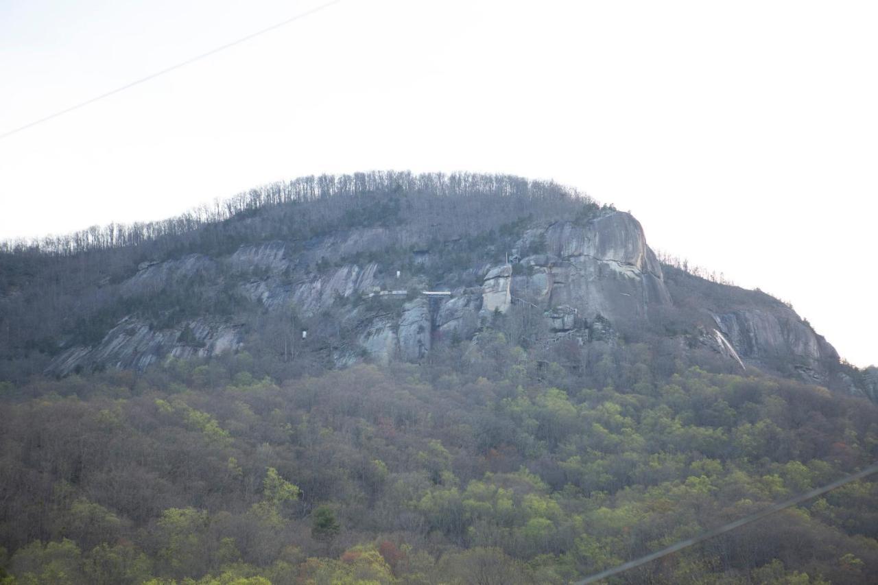 The Chimney Rock Inn & Cottages Extérieur photo